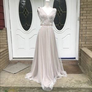 KLEINFELD BRAND NEW mesh dress!